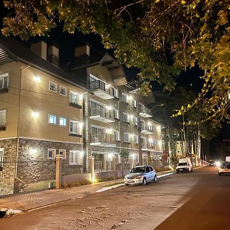 Apartamento De Luxo Casa De Pedra Διαμέρισμα Γκραμάντο Εξωτερικό φωτογραφία